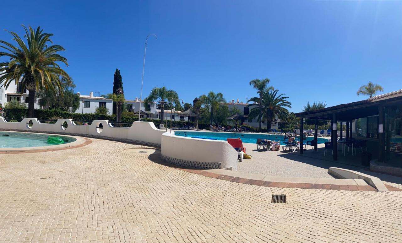 Albufeira Praia Sao Rafael Sun Apartment Kültér fotó